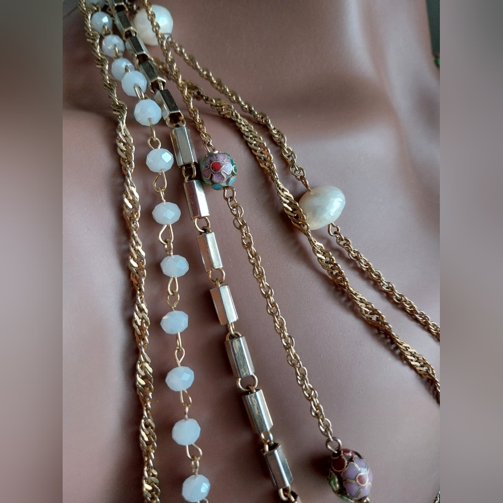 Multi-Layered Gold & Pearl Necklace - Picture 3 of 13